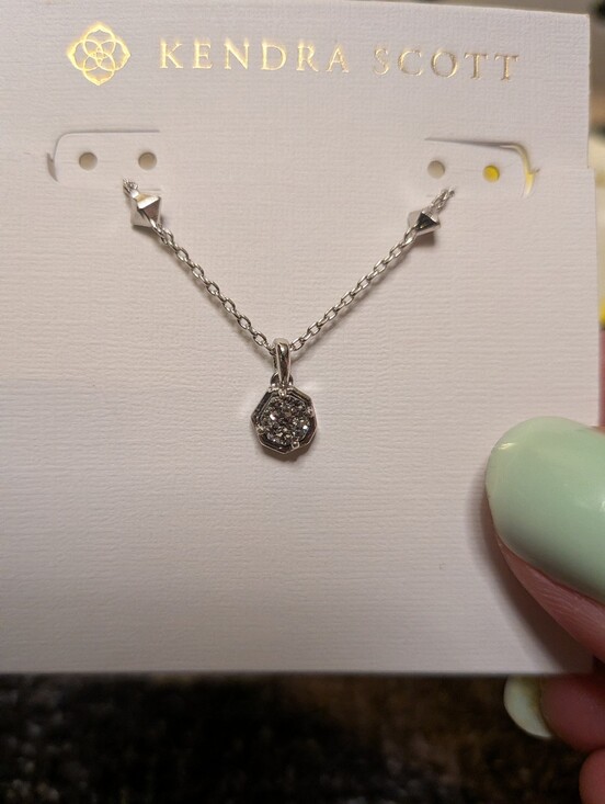 Kendra Scott Jewelry - NWT, GIFTABLE Kendra Scott Nola Silver Drusy Necklace w/ Gift Box & Pouch